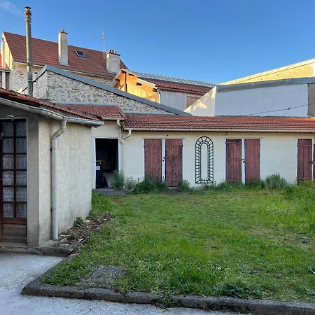 Charme Et Confort : T2 Lumineux Saint-Maur-des-Fosses Exterior photo